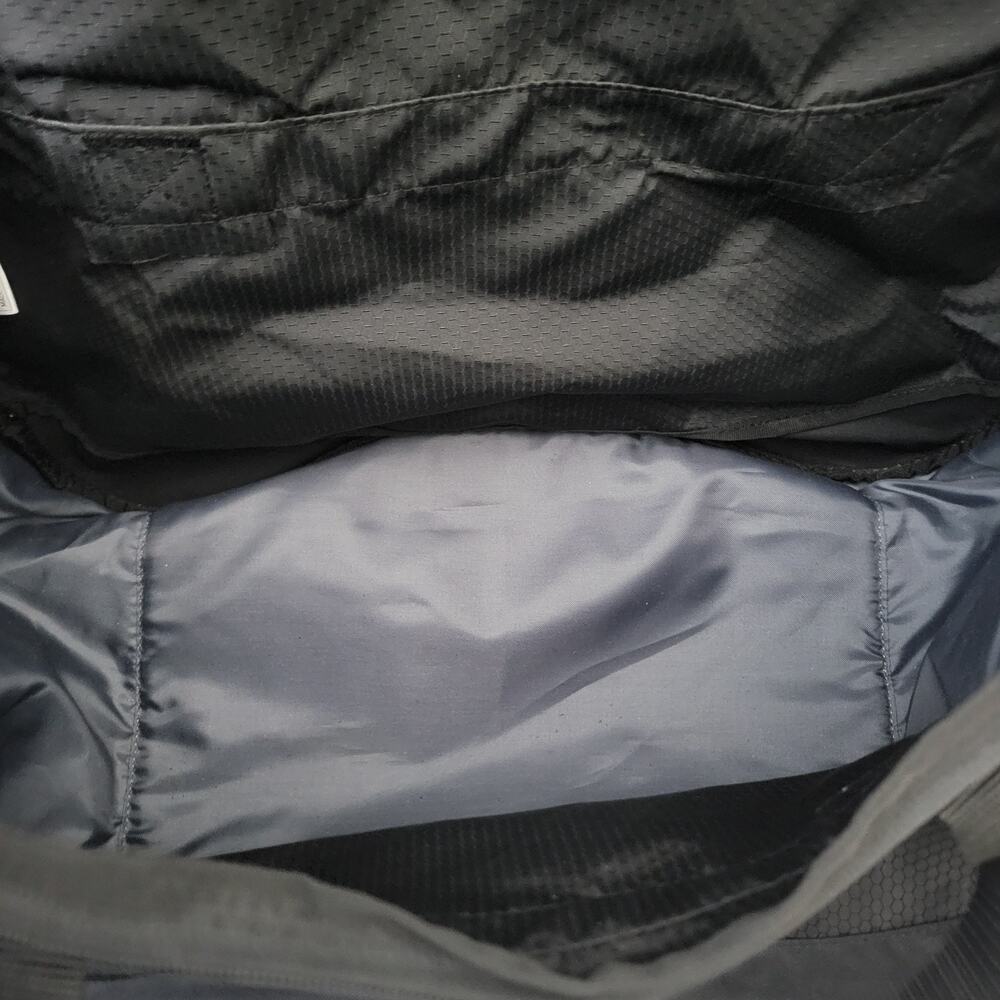 Adidas Defender Duffel Durable Athletic Sports Gym Travel Bag - Picture 9 of 11